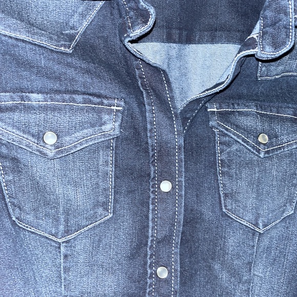 Express Jean Jacket - Picture 2 of 5